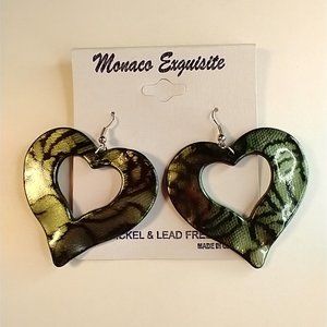 Monaco Exquisite Acrylic Green and Black Heart Snake Print Dangle Drop Earrings